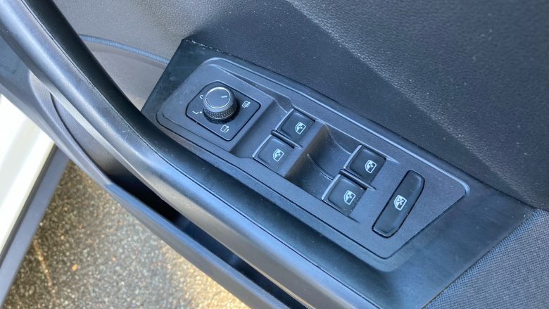 Volkswagen T-Roc 1.6 TDI Design 5dr Diesel Hatchback